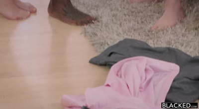 和閨蜜一起共享黑人巨根