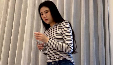 笑容可愛的條紋美女-南橘大神