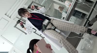 SDJS-315 固定電マ連続お漏らし実験「膣がバグるほど刺激し続けたら？」をSOD女子社員6名が真面目に検証してみた結果オマ○コ決壊！もう限界でイキたくないはずなのにカラダが気持ち良くなろうと勝手に動いてヒクつきワギナ過剰快楽懇願 SOD性科學ラボREPORT19