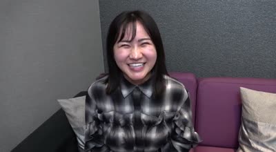 FC2PPV-4582583H罩杯巨乳面包店招牌艾麗卡